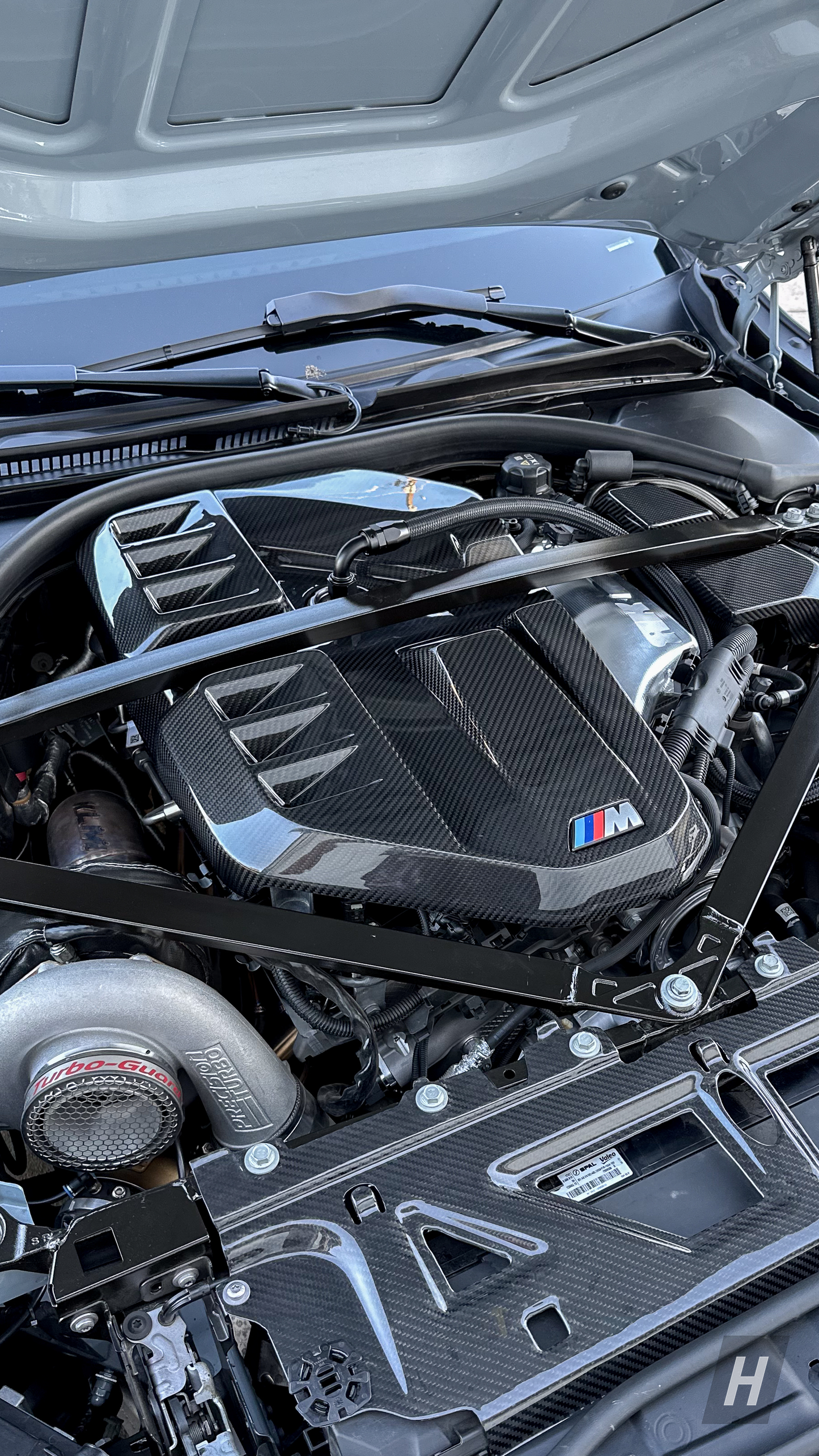 Performance V1 Dry Carbon Fiber Engine Cover (S58) - G80 M3 | G82 / G83 M4 | G87 M2