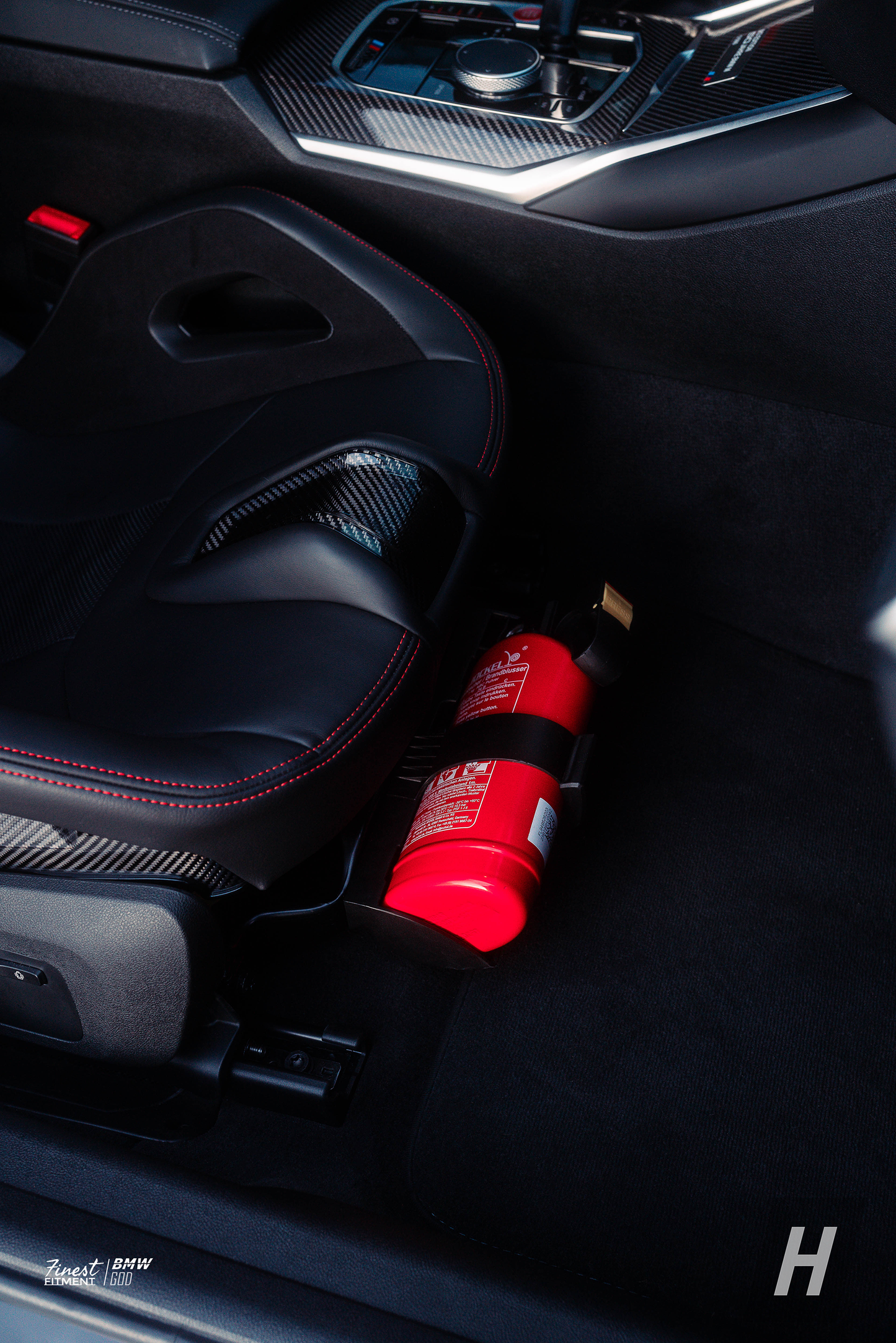 OEMExtinguishers Fire Extinguisher Kit - G80 M3 | G82 / G83 M4