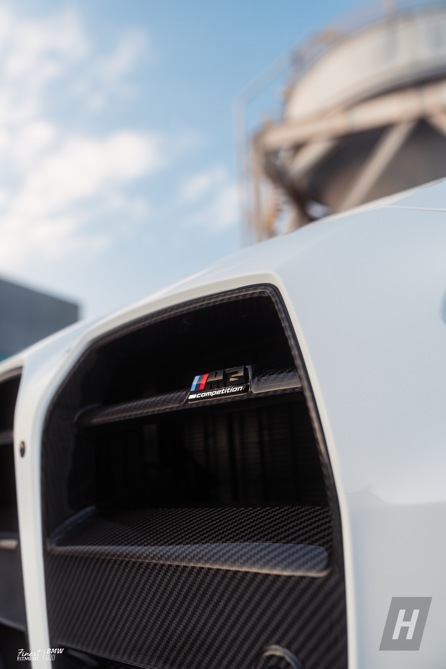 VR1 (V Style) Dry Carbon Fiber Front Grill - G80 M3 | G82 / G83 M4