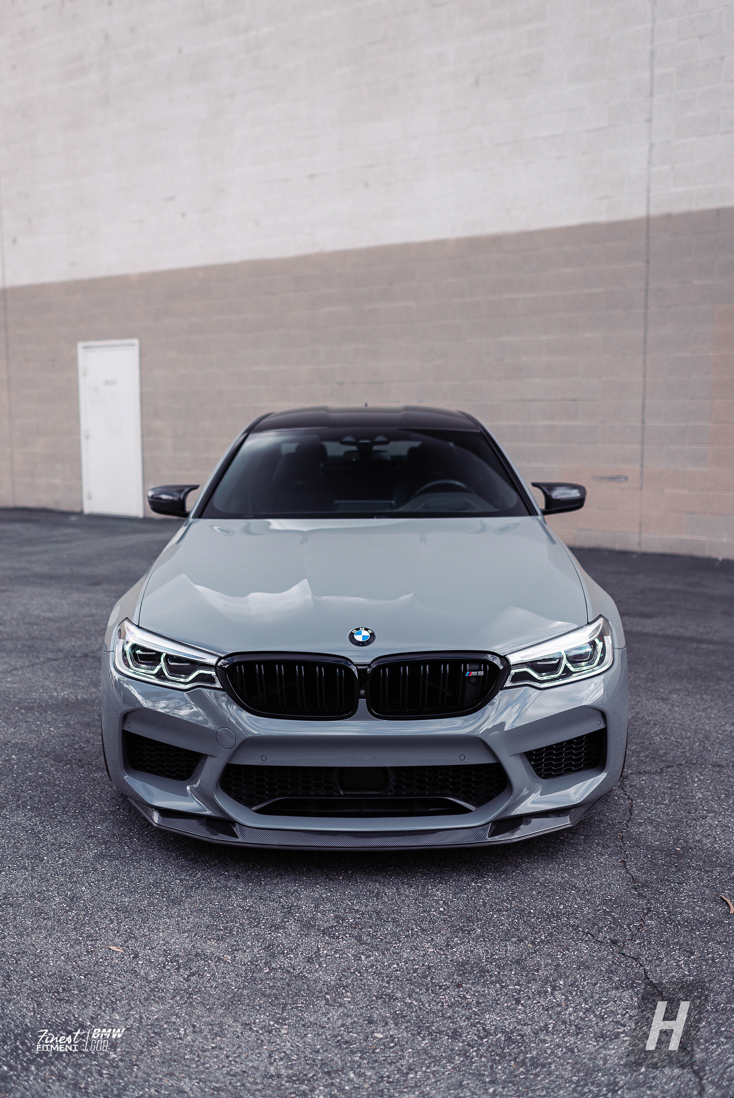 Performance V1 Dry Carbon Fiber Mirror Caps - F90 M5 | F9X M8