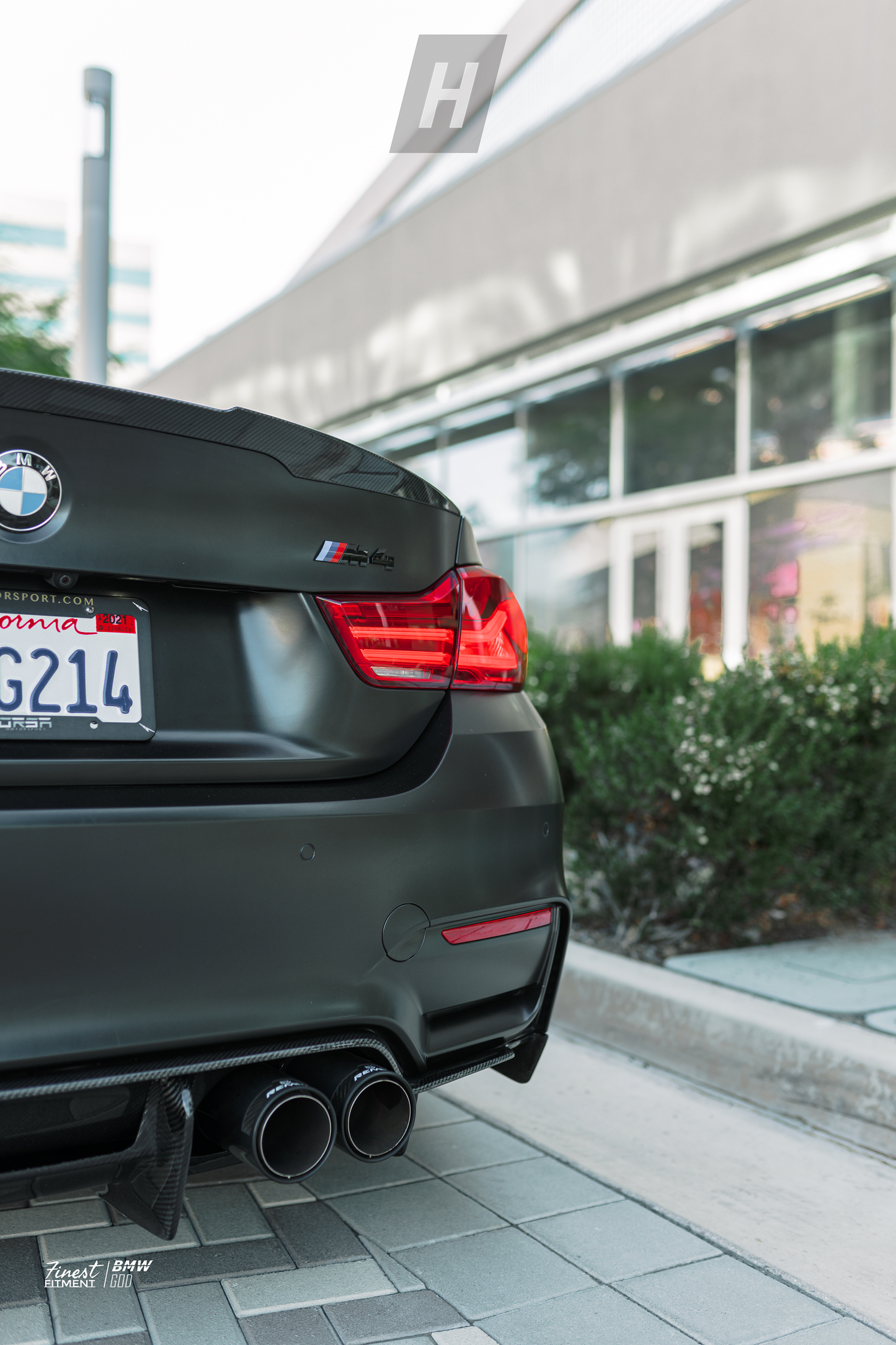 Performance V1 Carbon Fiber Trunk Lip / Spoiler - F82 M4