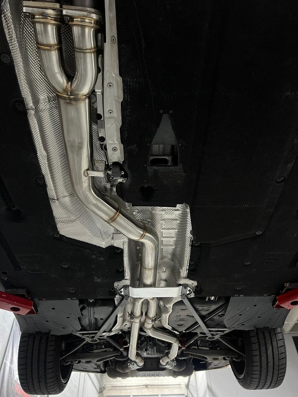 MAD S55 Single Midpipe (BRACE INCLUDED) - F80 M3 | F82 / F83 M4