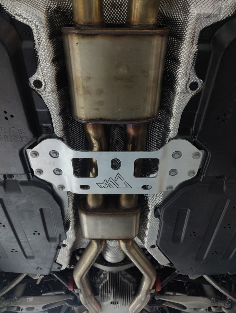 MAD S58 Resonated Single Midpipe (Brace Included) - G80 M3 | G82 / G83 M4