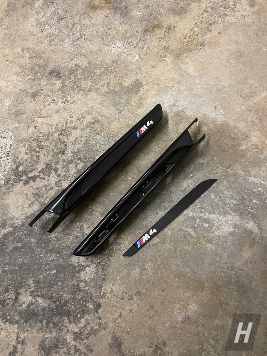 OEM BMW M Performance Side Markers (DAMAGED) - F82 M4