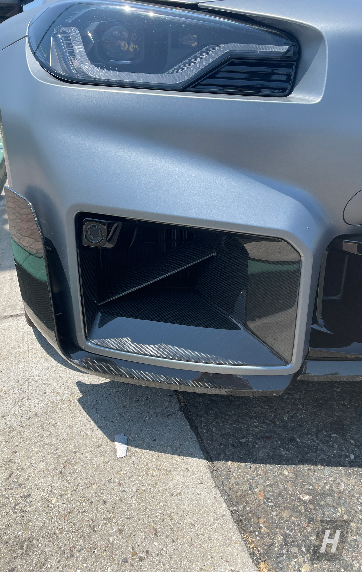 Performance V1 Dry Carbon Fiber Air Inlets / Ducts - G87 M2