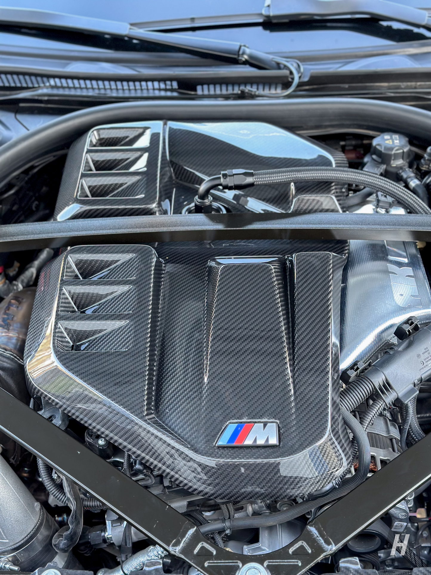 Performance V1 Dry Carbon Fiber Engine Cover (S58) - G80 M3 | G82 / G83 M4 | G87 M2